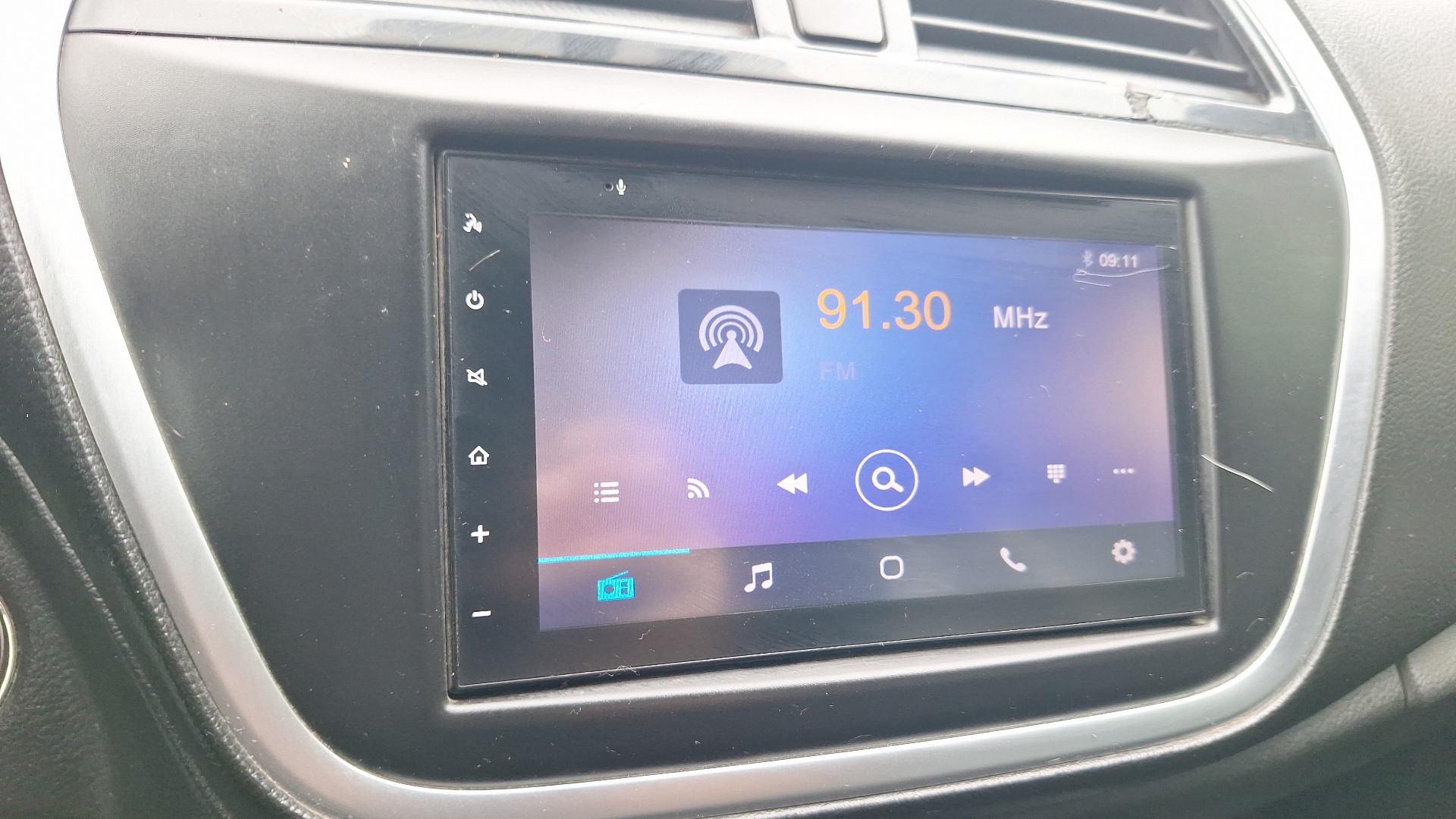 Suzuki S-Cross — foto 10 de 15
