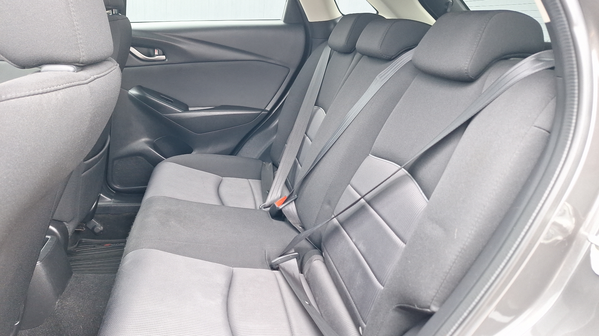 Mazda CX-3 — foto 13 de 15