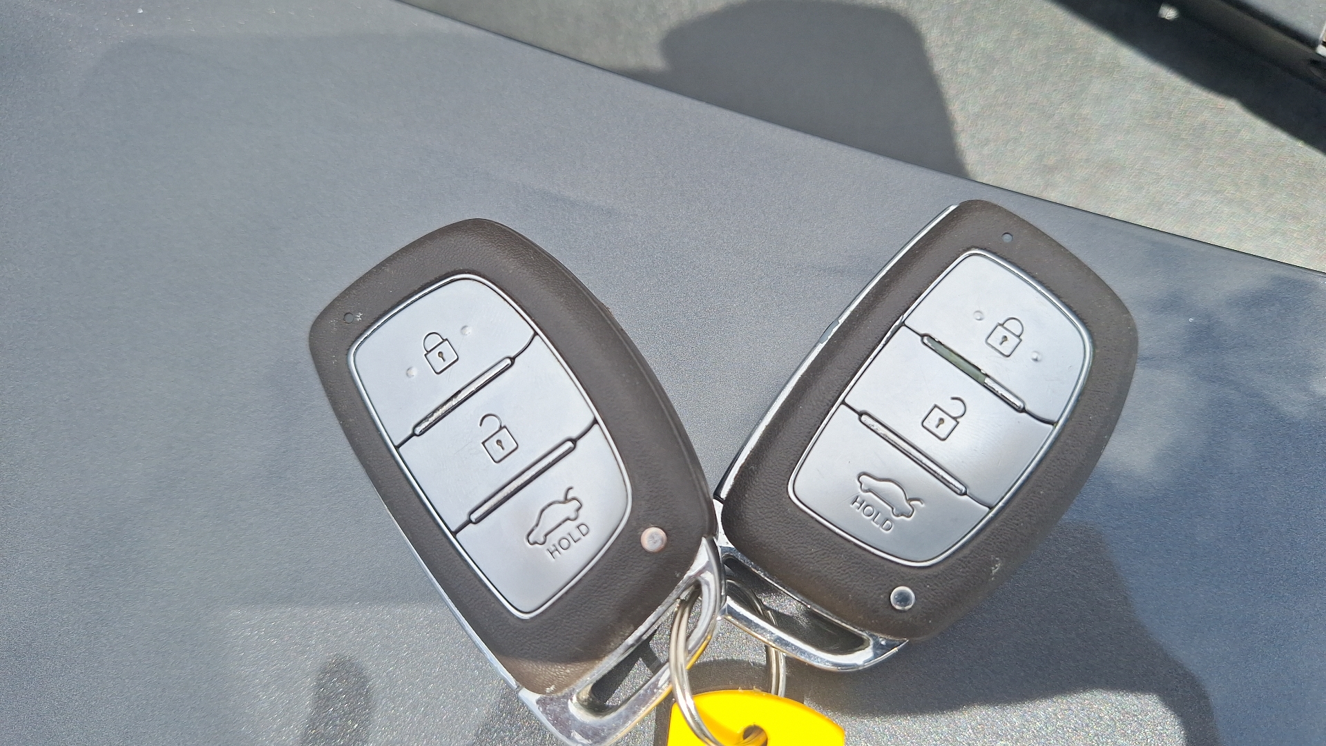 Hyundai Grand I10 — foto 7 de 15