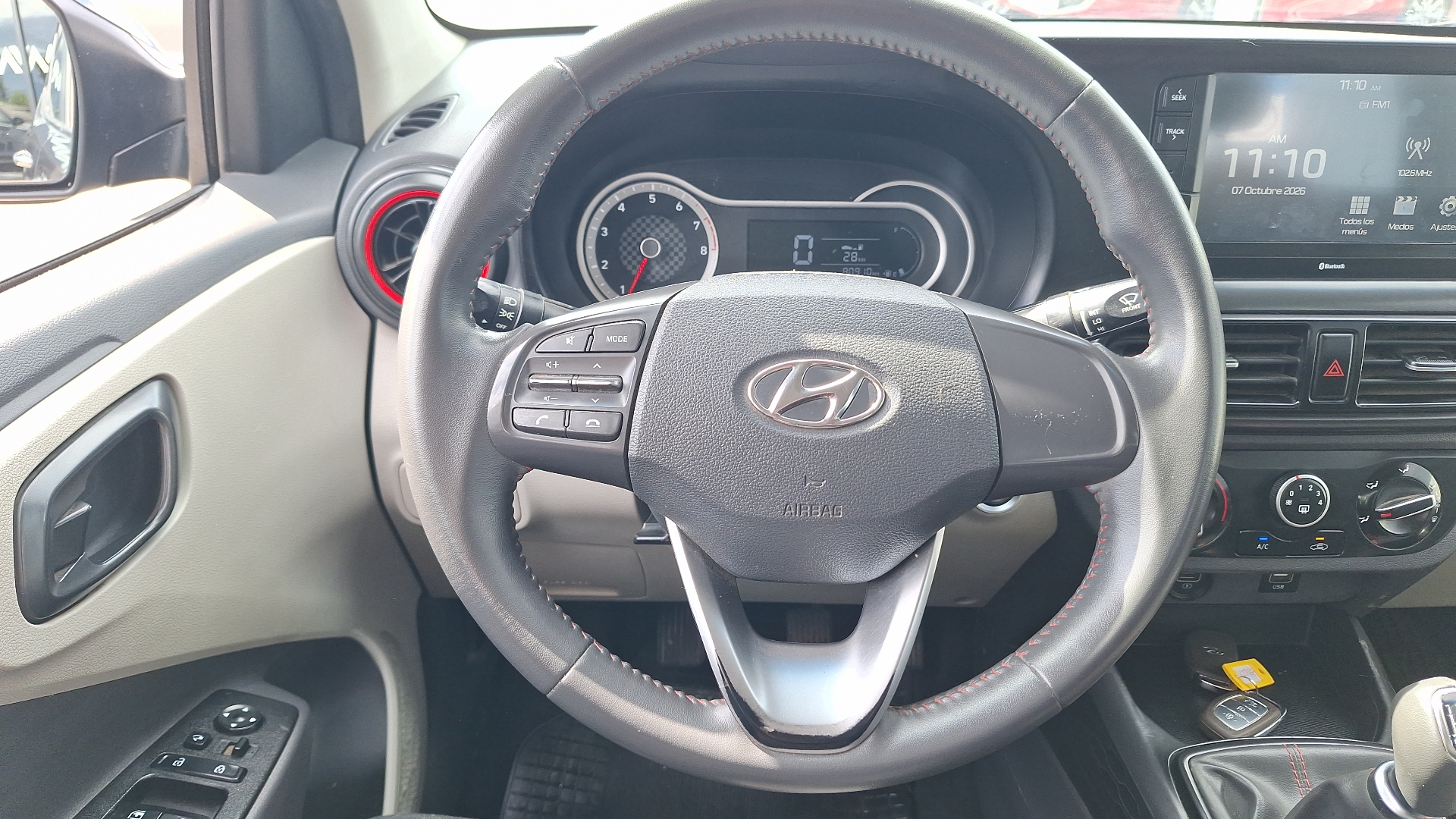 Hyundai Grand I10 — foto 8 de 15