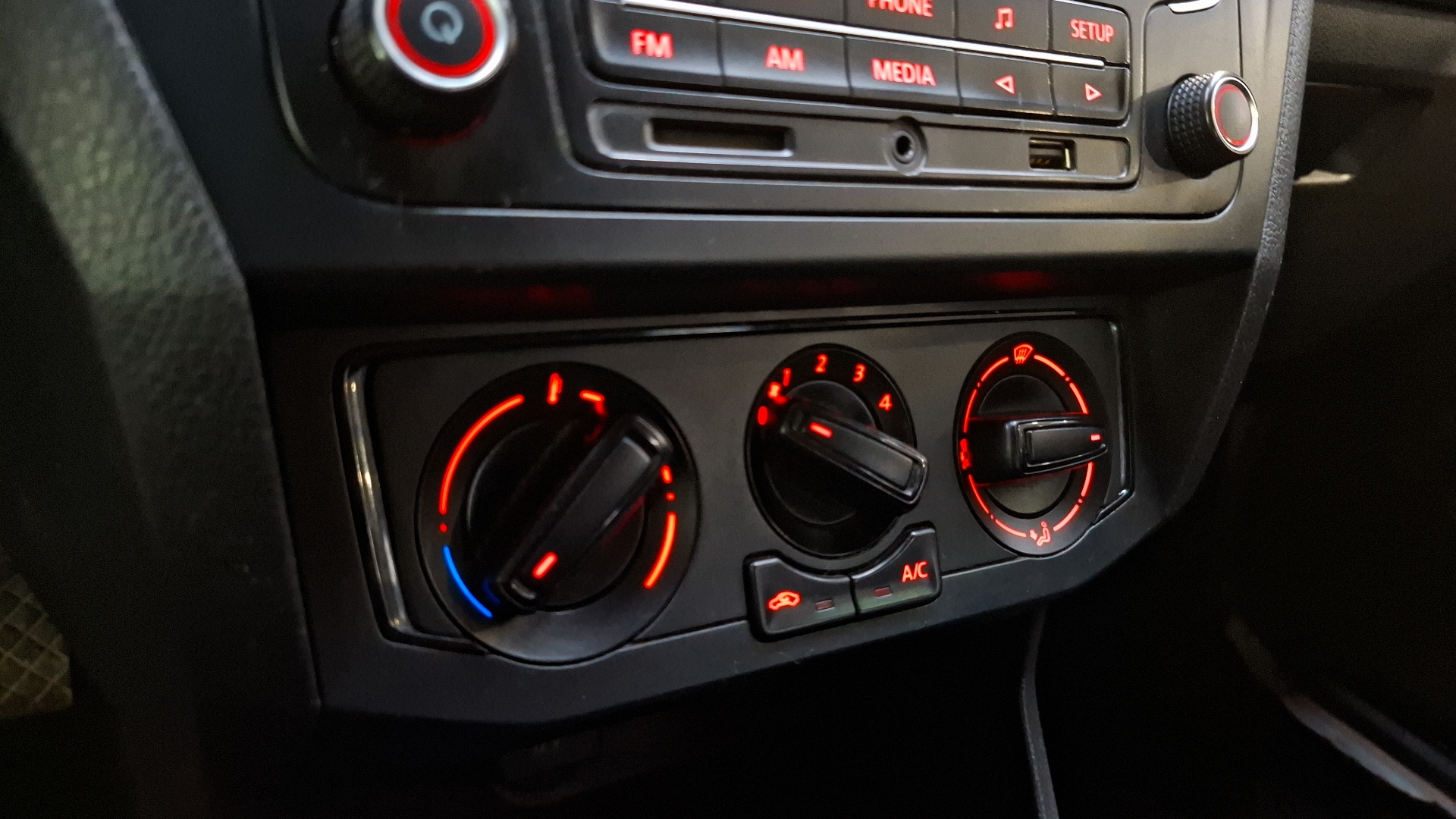Volkswagen Gol — foto 14 de 15