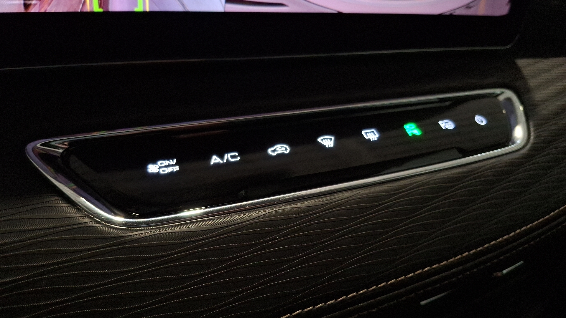 Haval Jolion — foto 16 de 17
