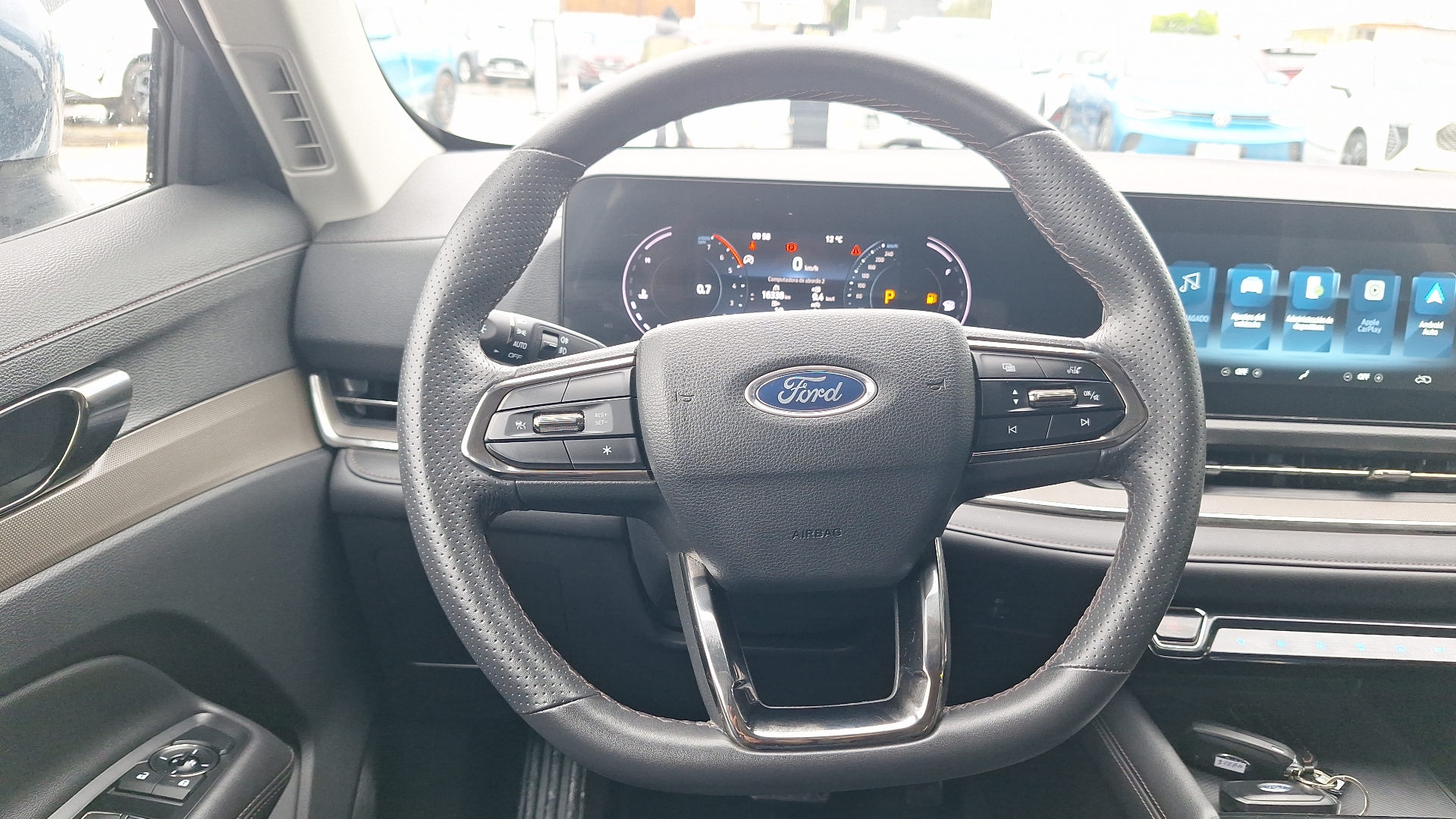 Ford Territory — foto 8 de 15