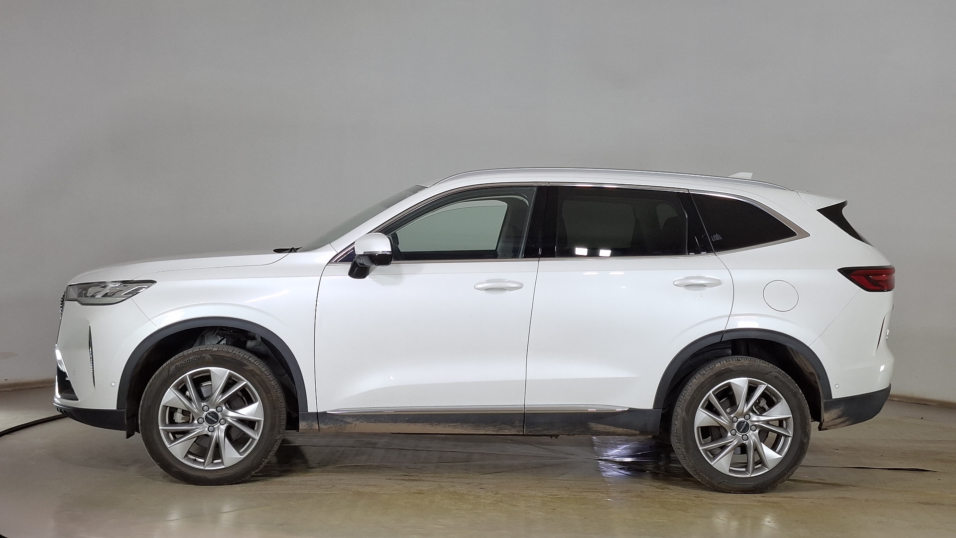 Haval H6 — foto 7 de 17