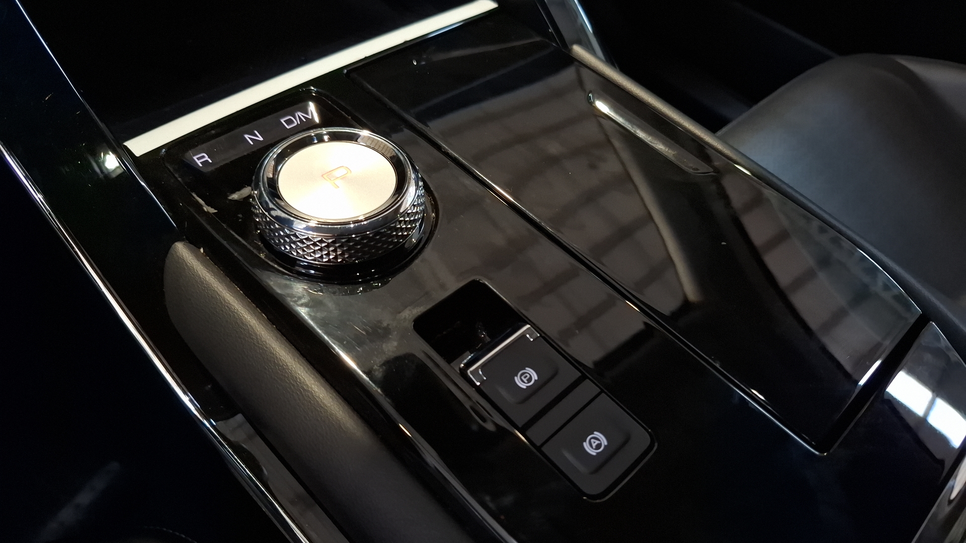 Haval H6 — foto 11 de 17