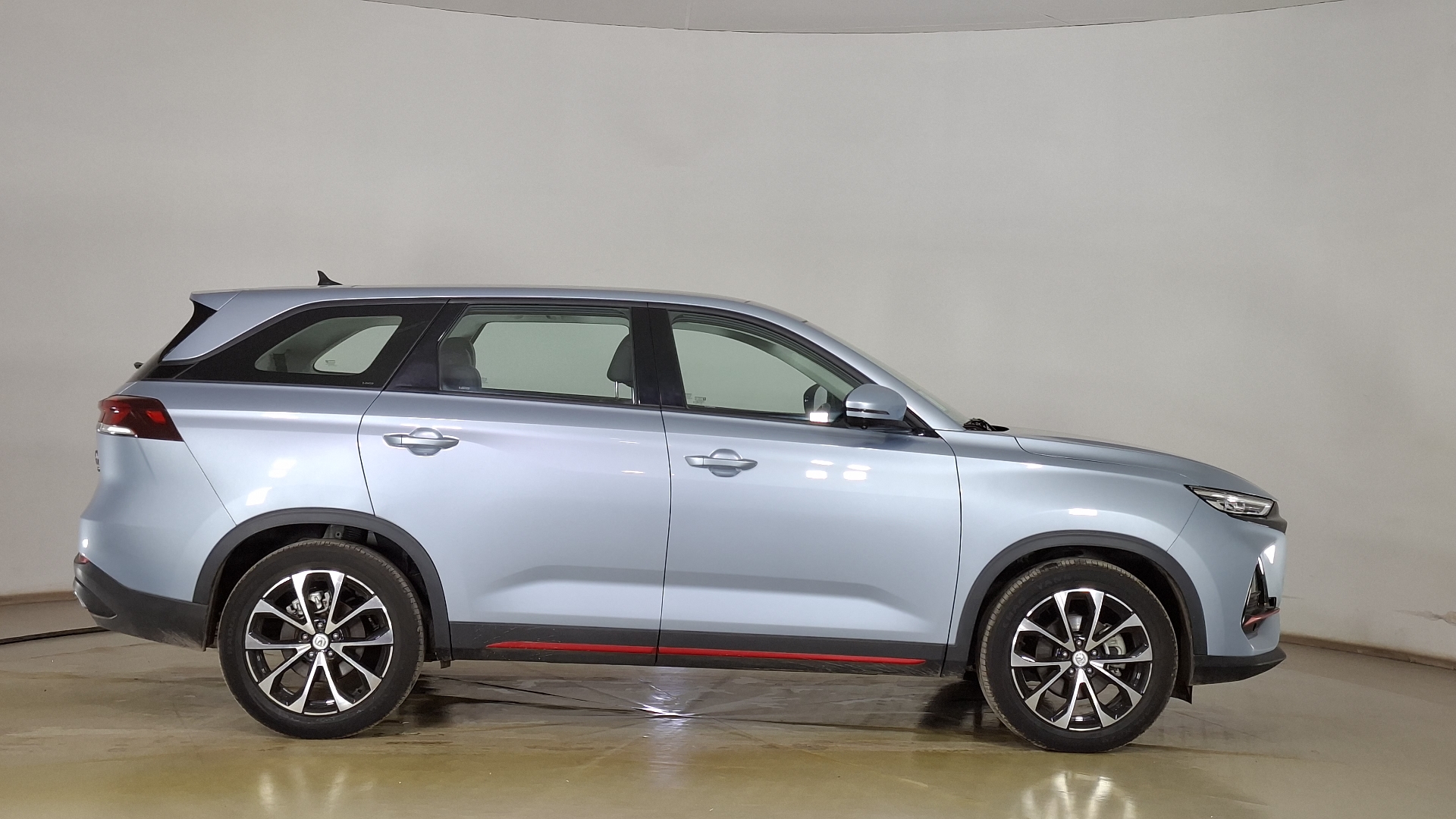 Changan X7 Plus — foto 4 de 17