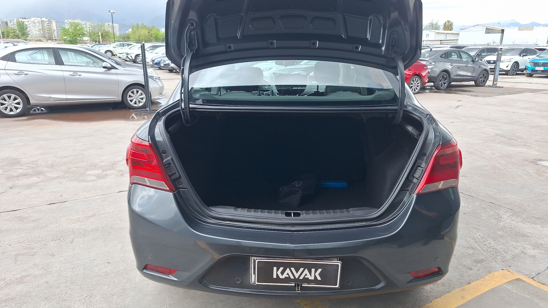 Chevrolet Prisma — foto 4 de 15