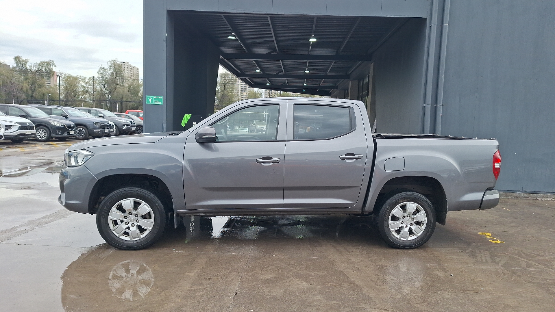Maxus T60 — foto 2 de 15