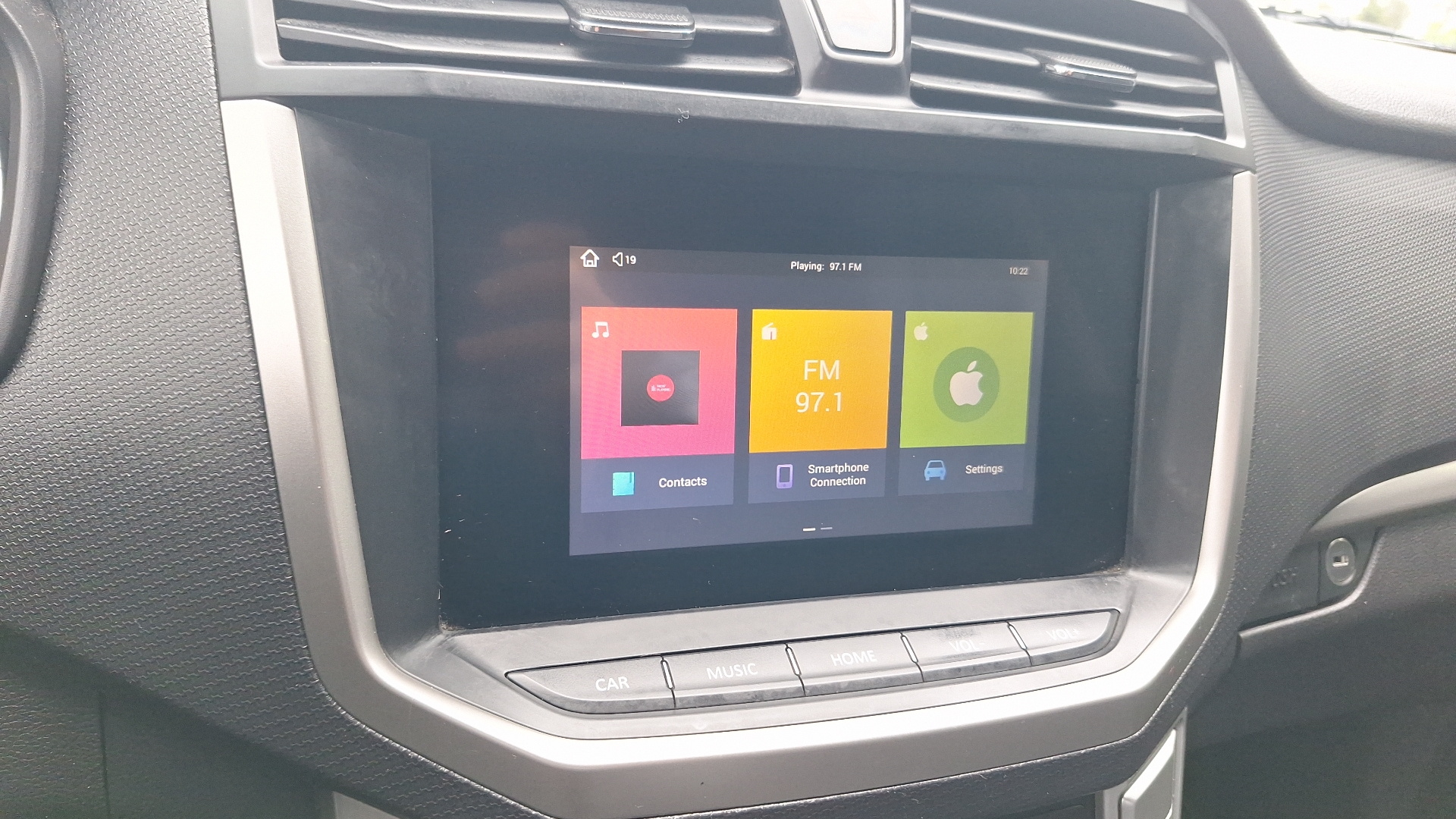 Maxus T60 — foto 10 de 15