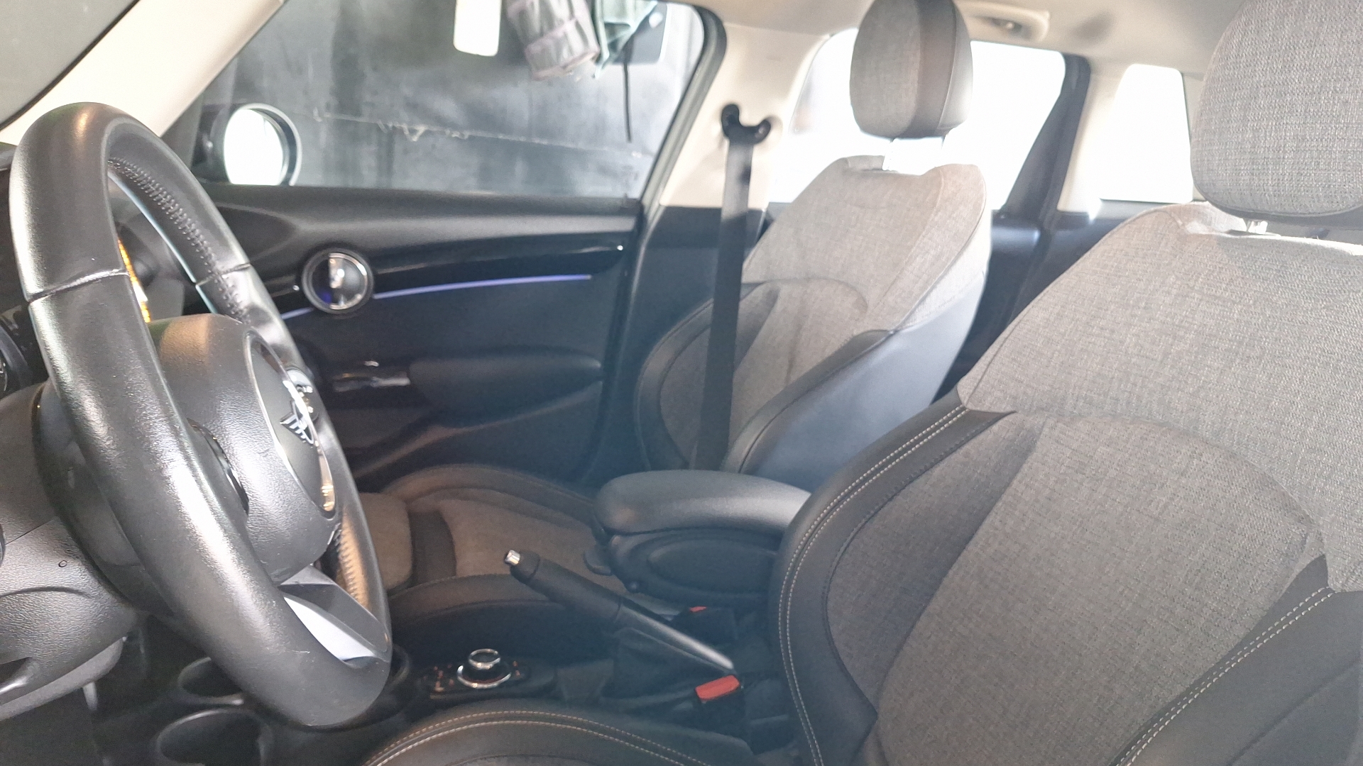 MINI Cooper — foto 14 de 15