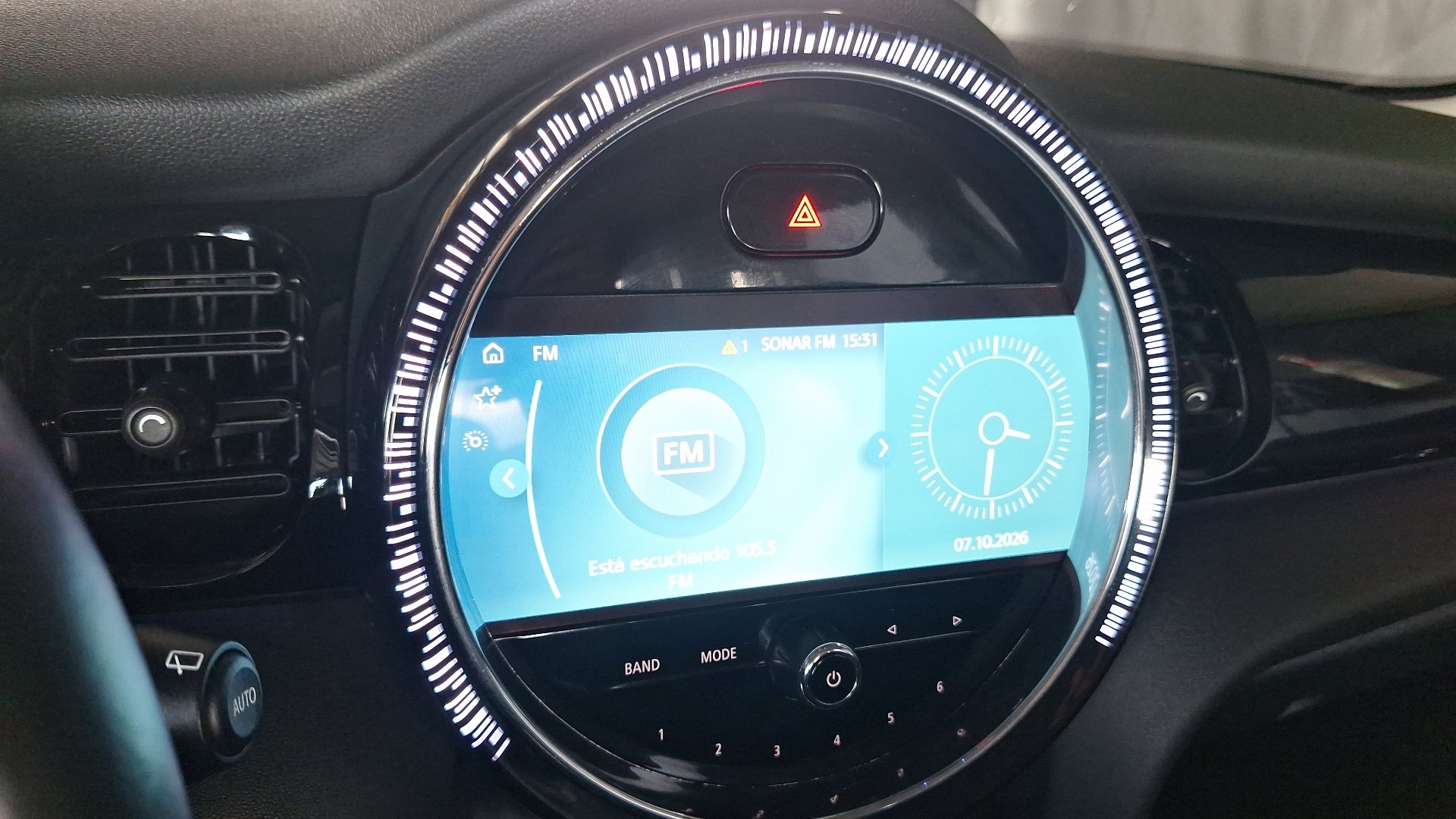 MINI Cooper — foto 10 de 15