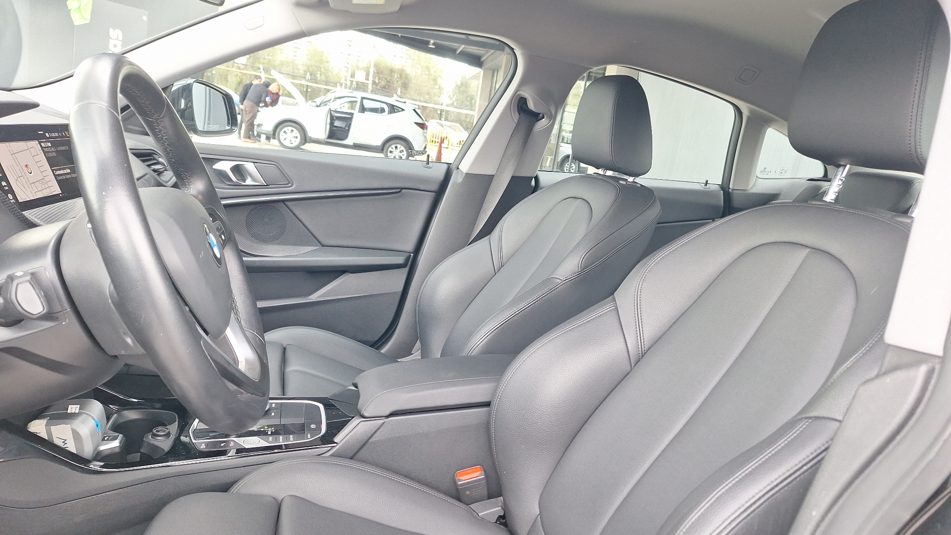 BMW Serie 2 — foto 14 de 15