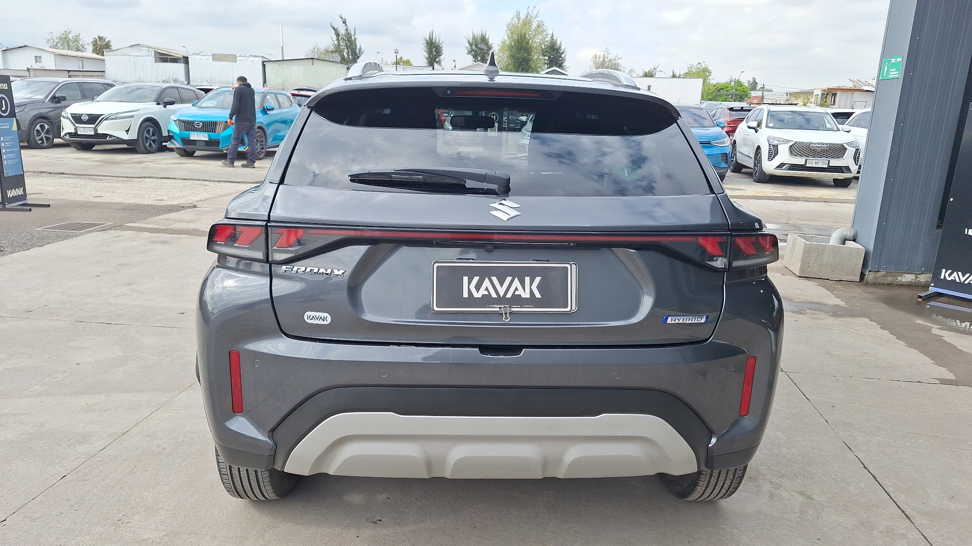 Suzuki Fronx — foto 3 de 15