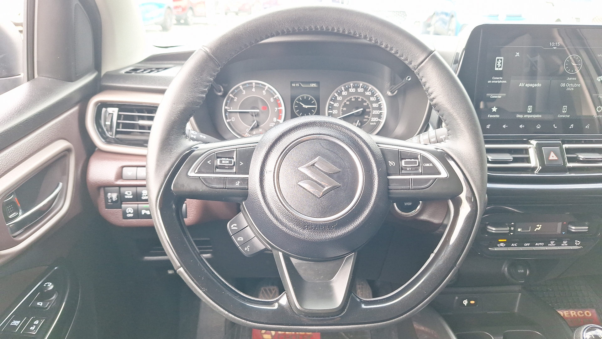 Suzuki Fronx — foto 8 de 15