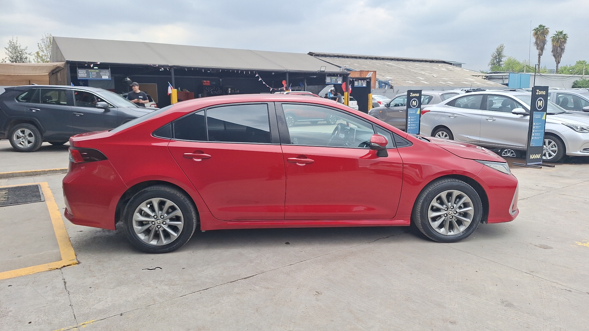 Toyota Corolla — foto 5 de 15
