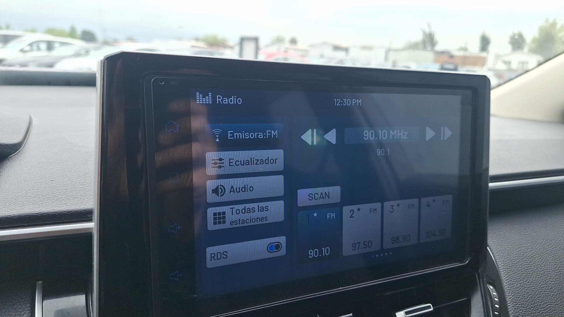 Toyota Corolla — foto 10 de 15
