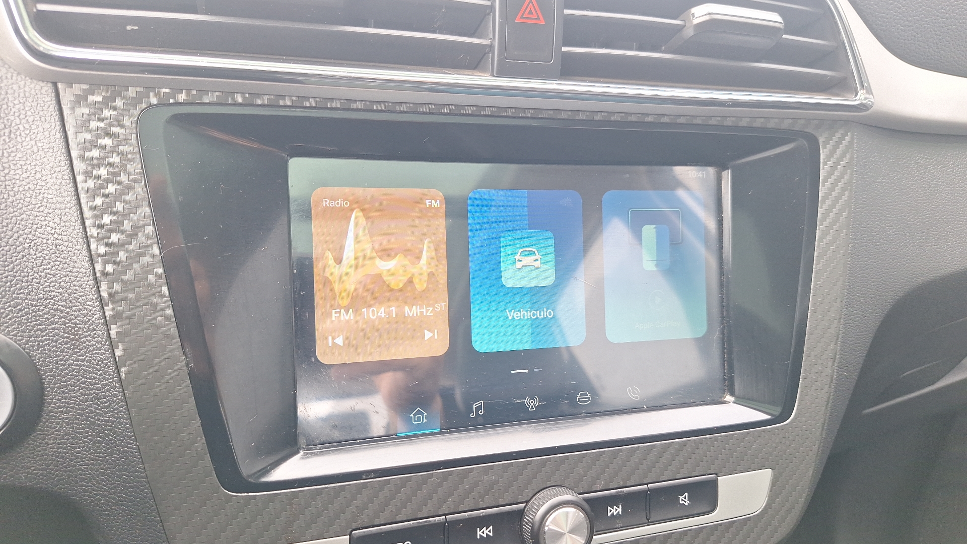 MG Zs — foto 10 de 16