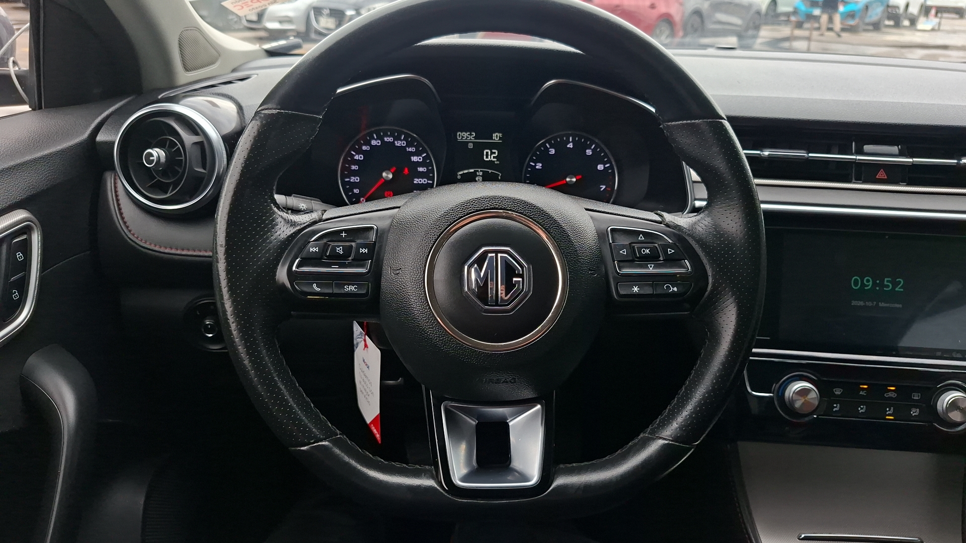 MG 6 — foto 8 de 16