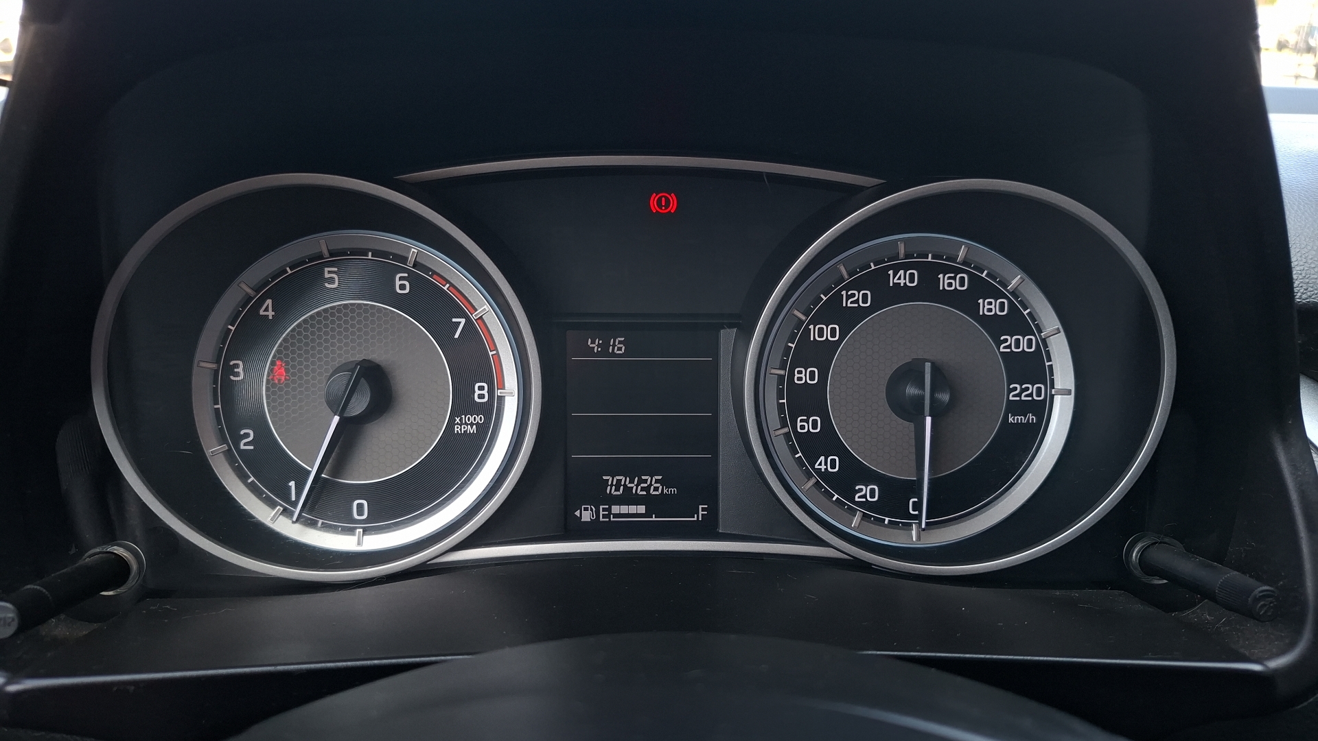 Suzuki Dzire — foto 9 de 14