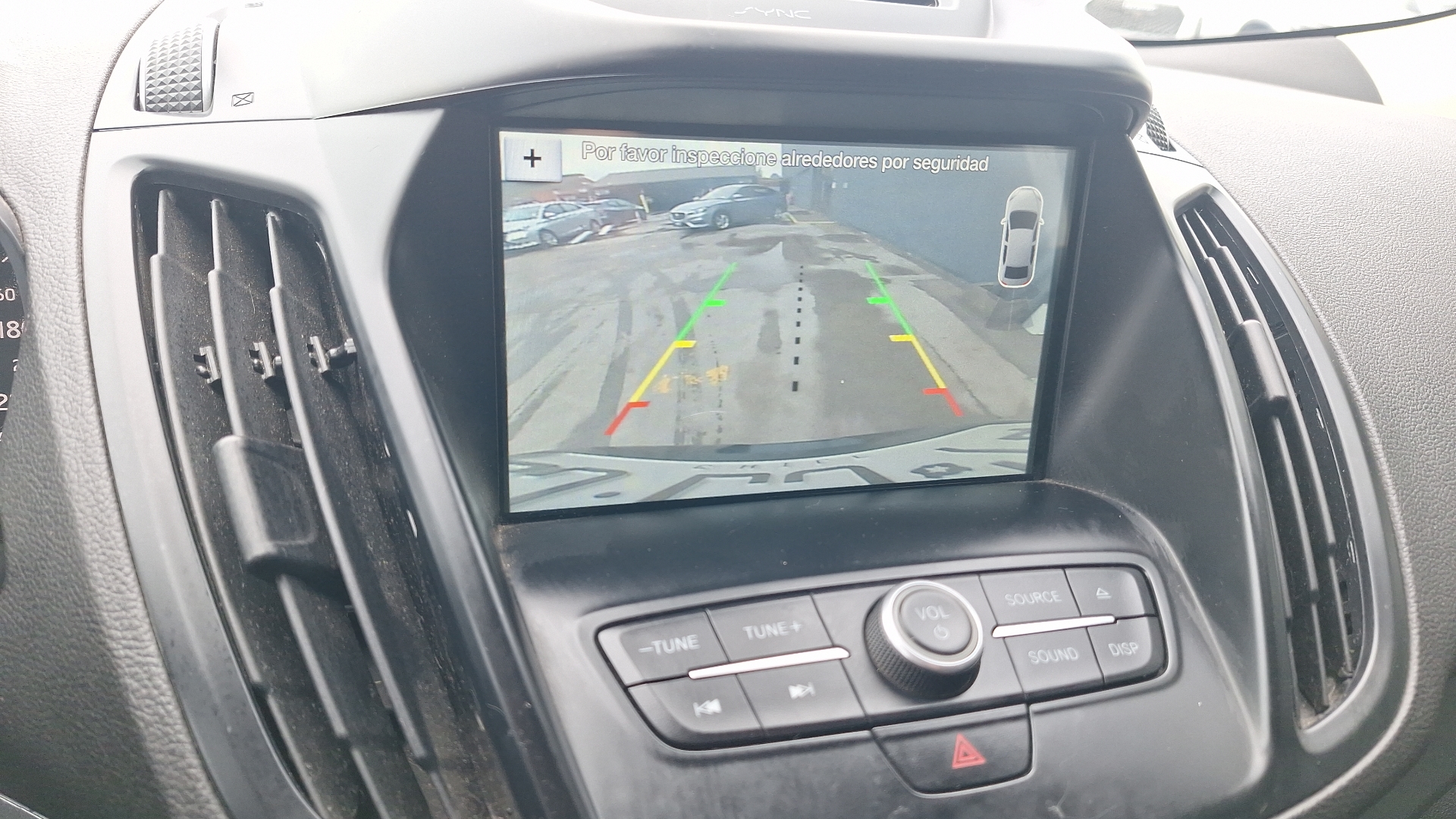 Ford Escape — foto 12 de 15