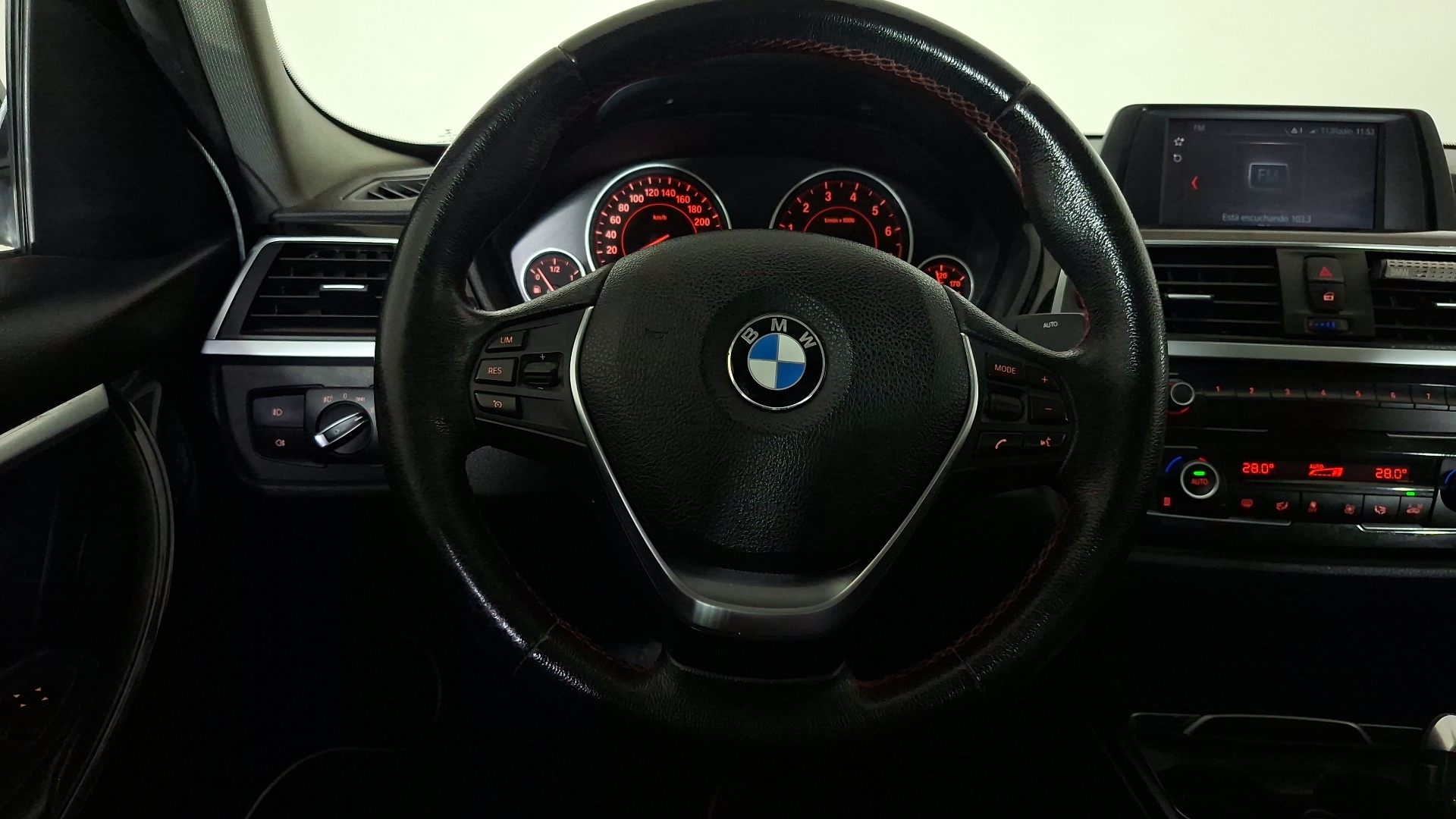 BMW Serie 3 — foto 8 de 16