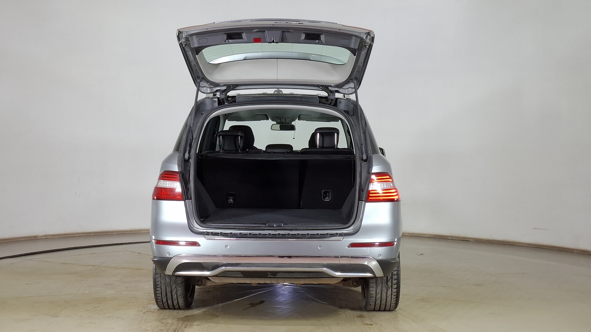 Mercedes-Benz Ml — foto 6 de 15