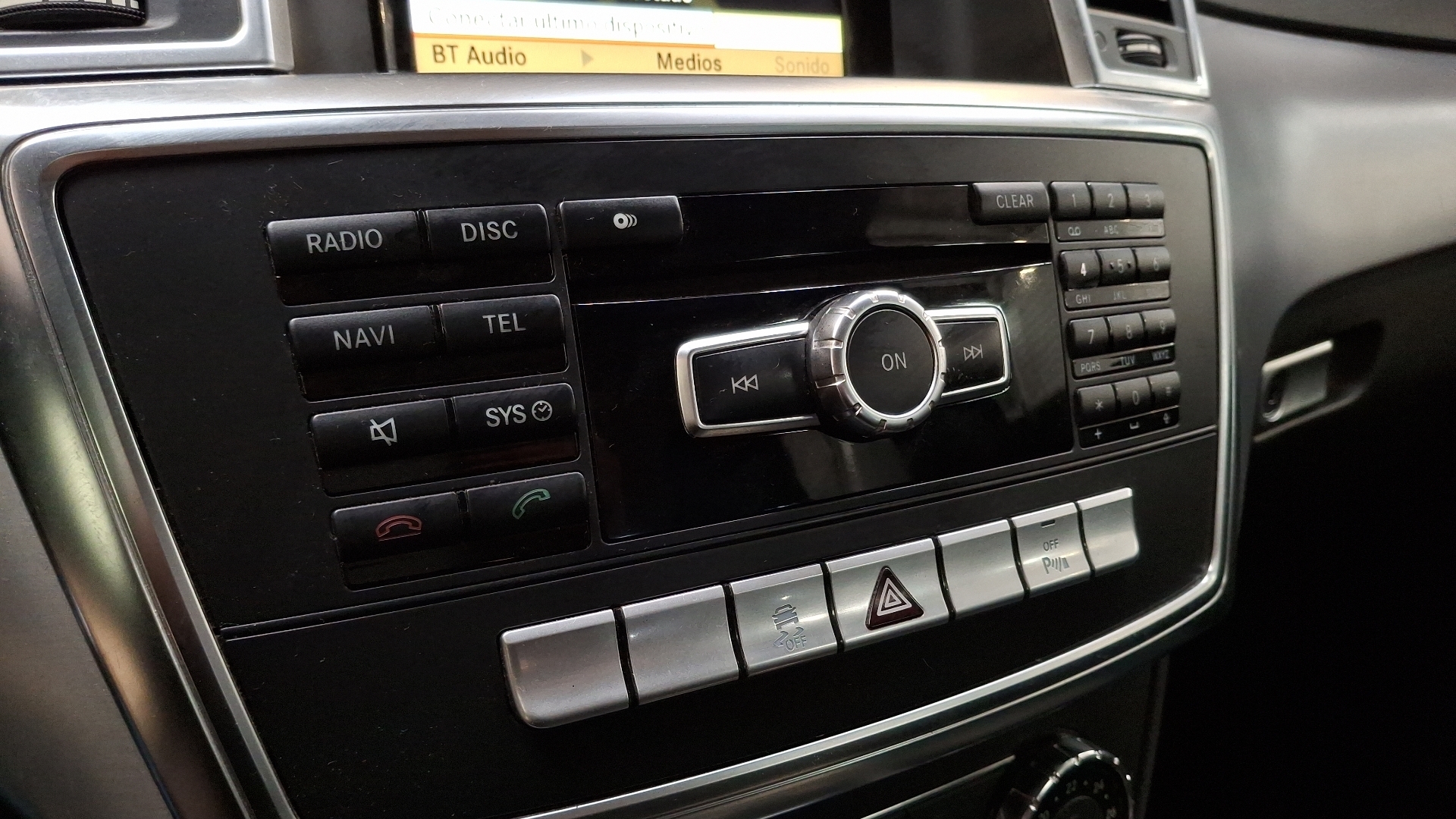 Mercedes-Benz Ml — foto 14 de 15