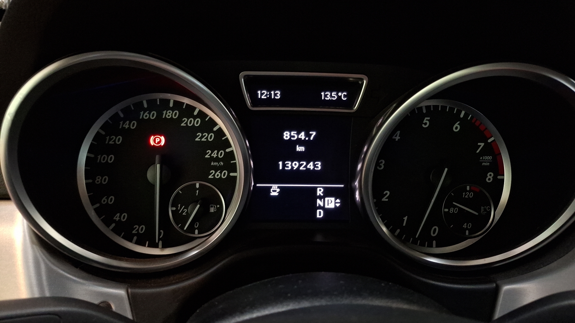 Mercedes-Benz Ml — foto 9 de 15