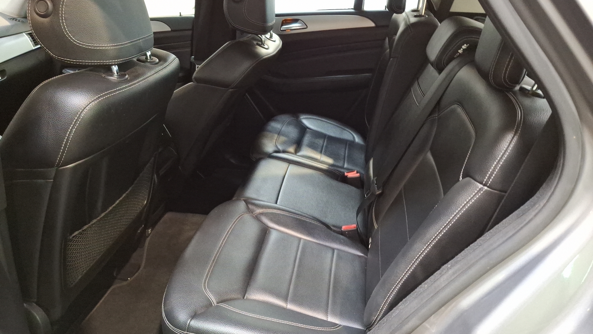 Mercedes-Benz Ml — foto 12 de 15