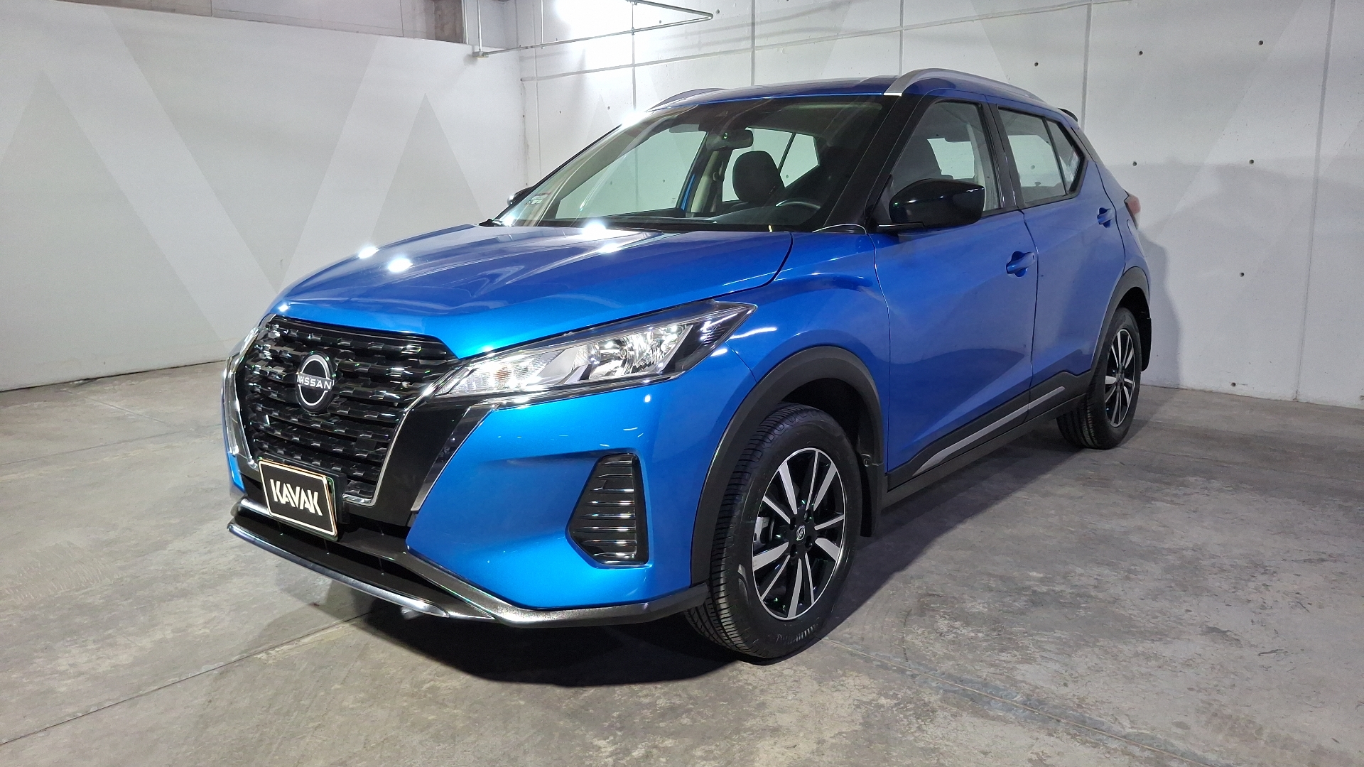 Nissan Kicks Play 2025