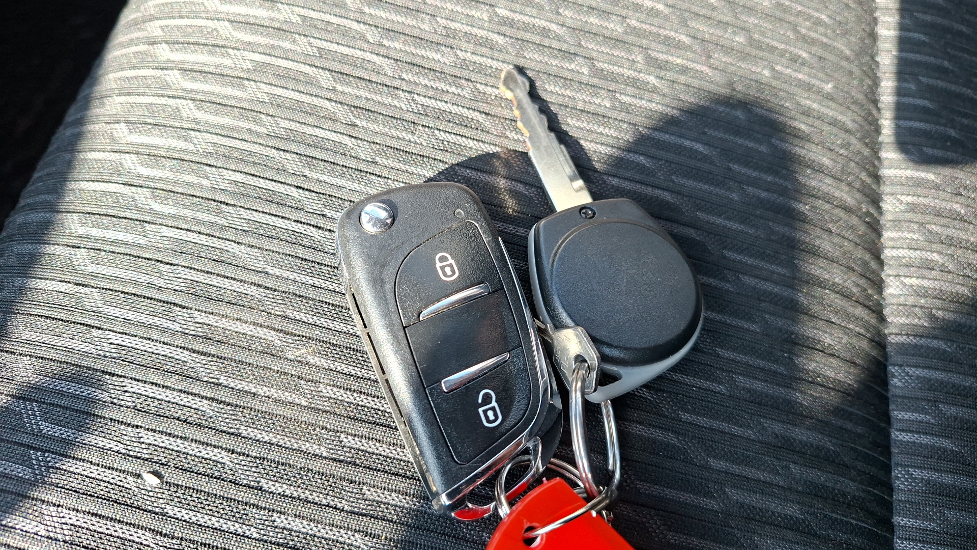 Suzuki Grandnomade — foto 15 de 15