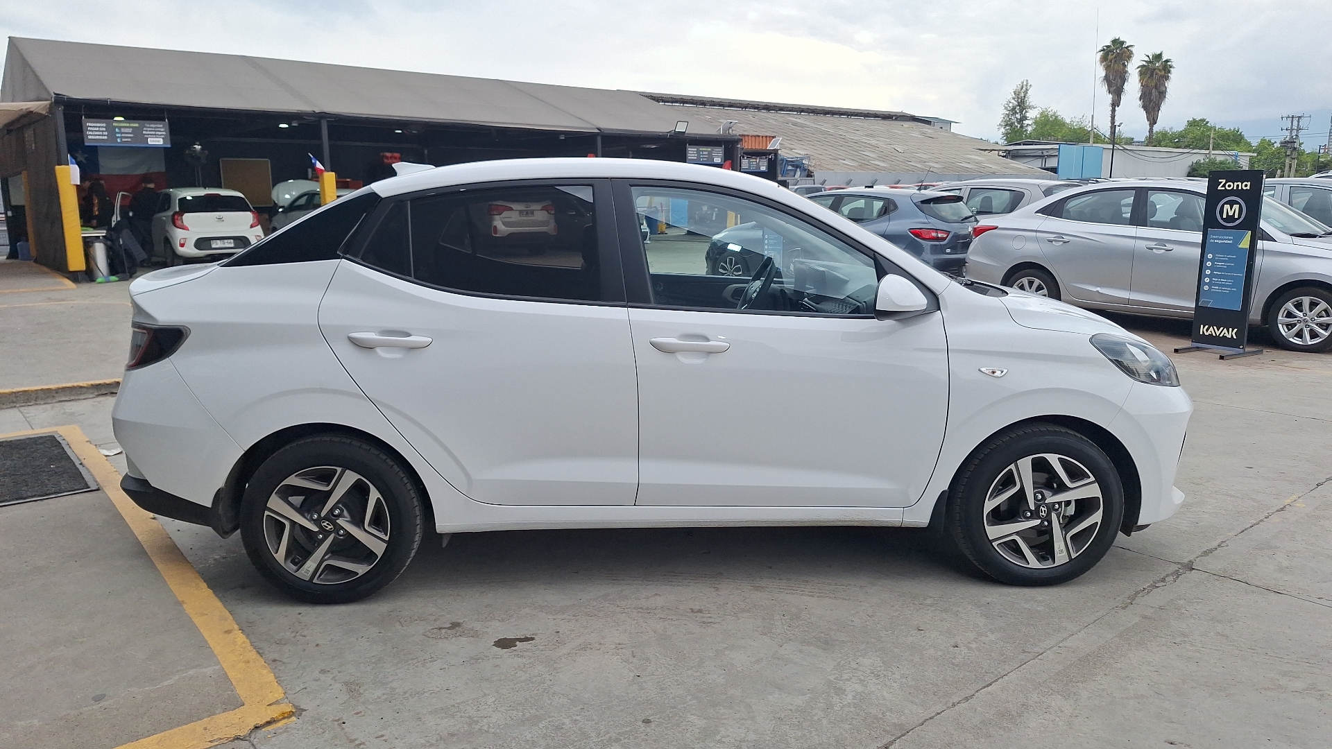 Hyundai Grand I10 — foto 5 de 15