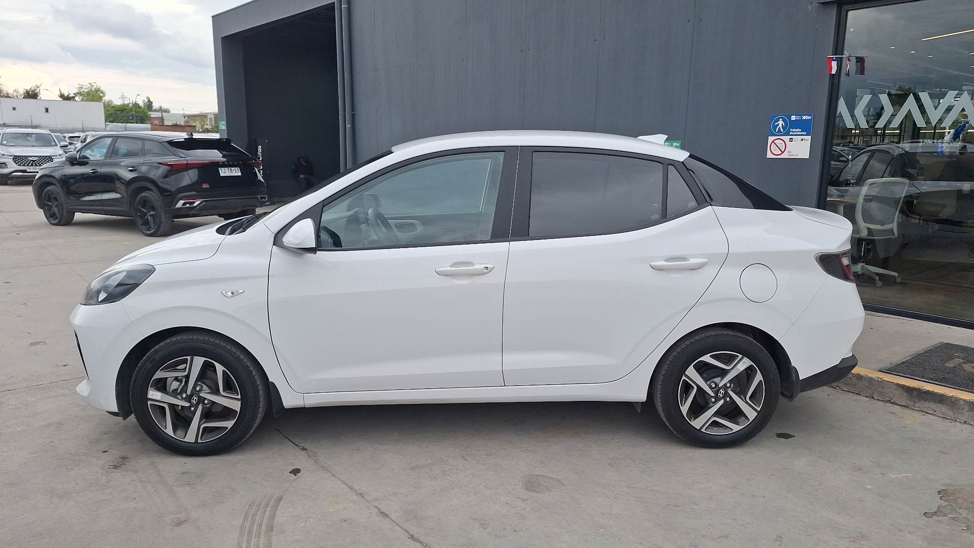 Hyundai Grand I10 — foto 2 de 15