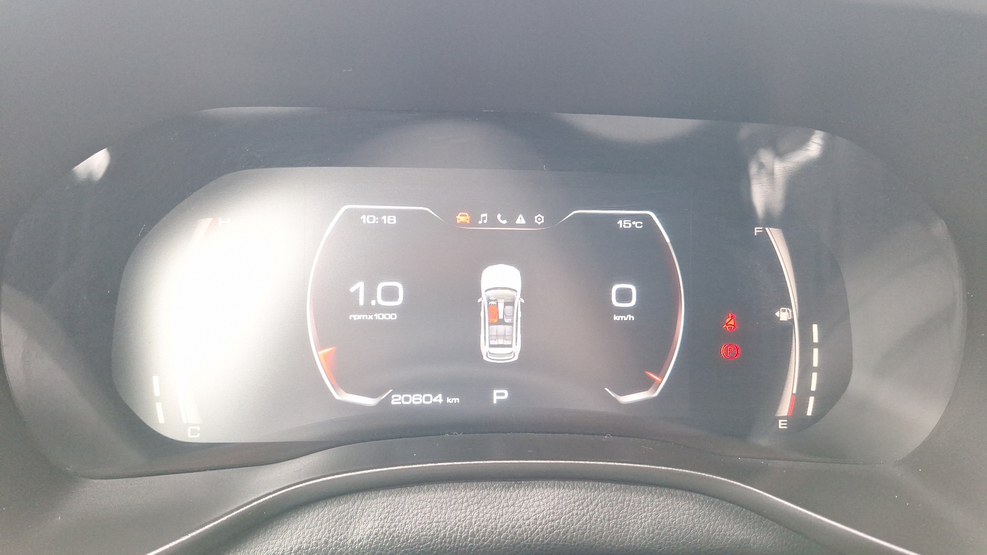 Haval Jolion — foto 9 de 15