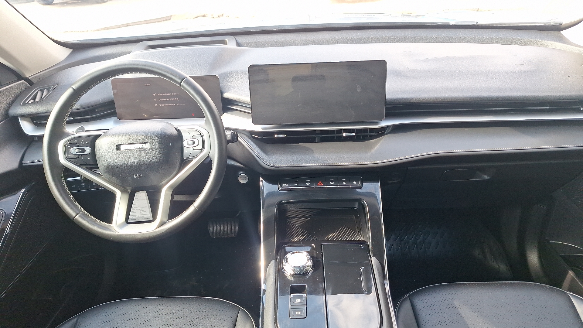Haval H6 — foto 6 de 16