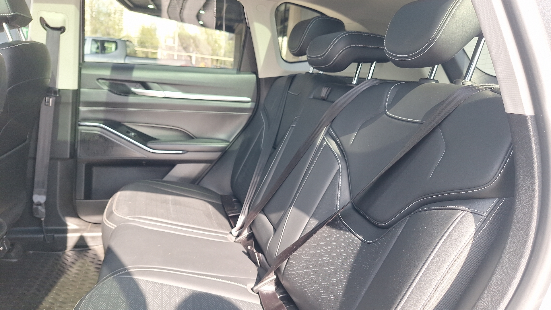 Haval H6 — foto 14 de 16