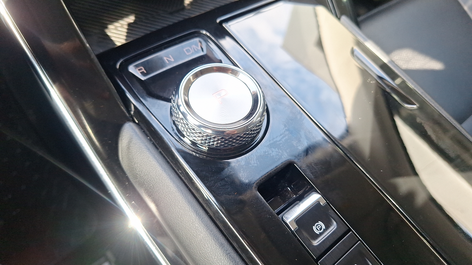 Haval H6 — foto 11 de 16