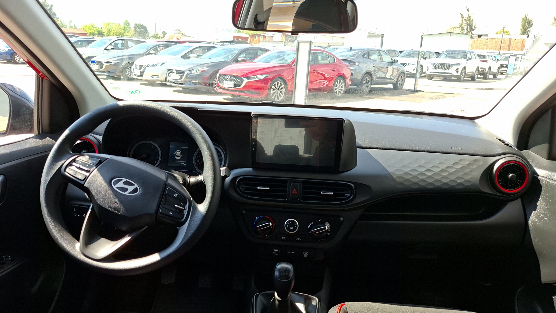 Hyundai Grand I10 — foto 6 de 15