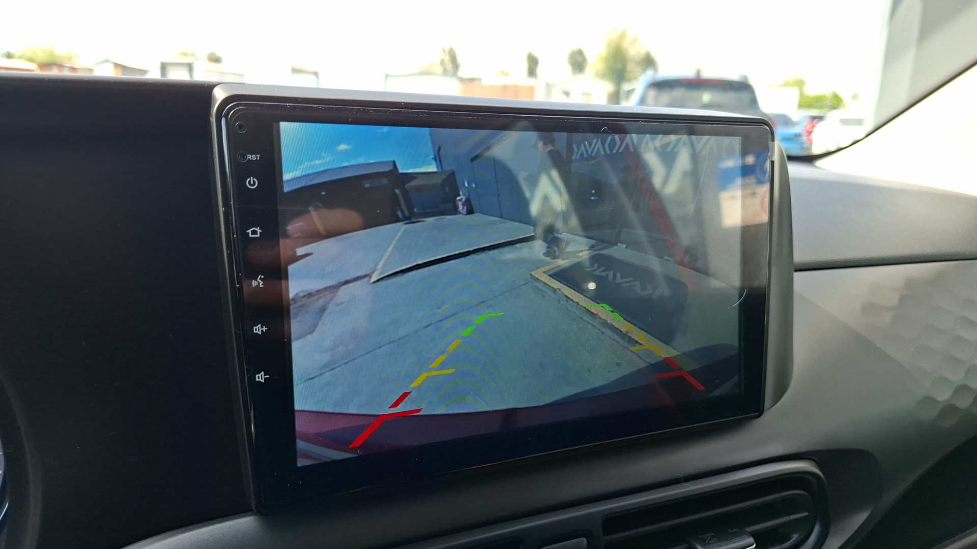 Hyundai Grand I10 — foto 12 de 15