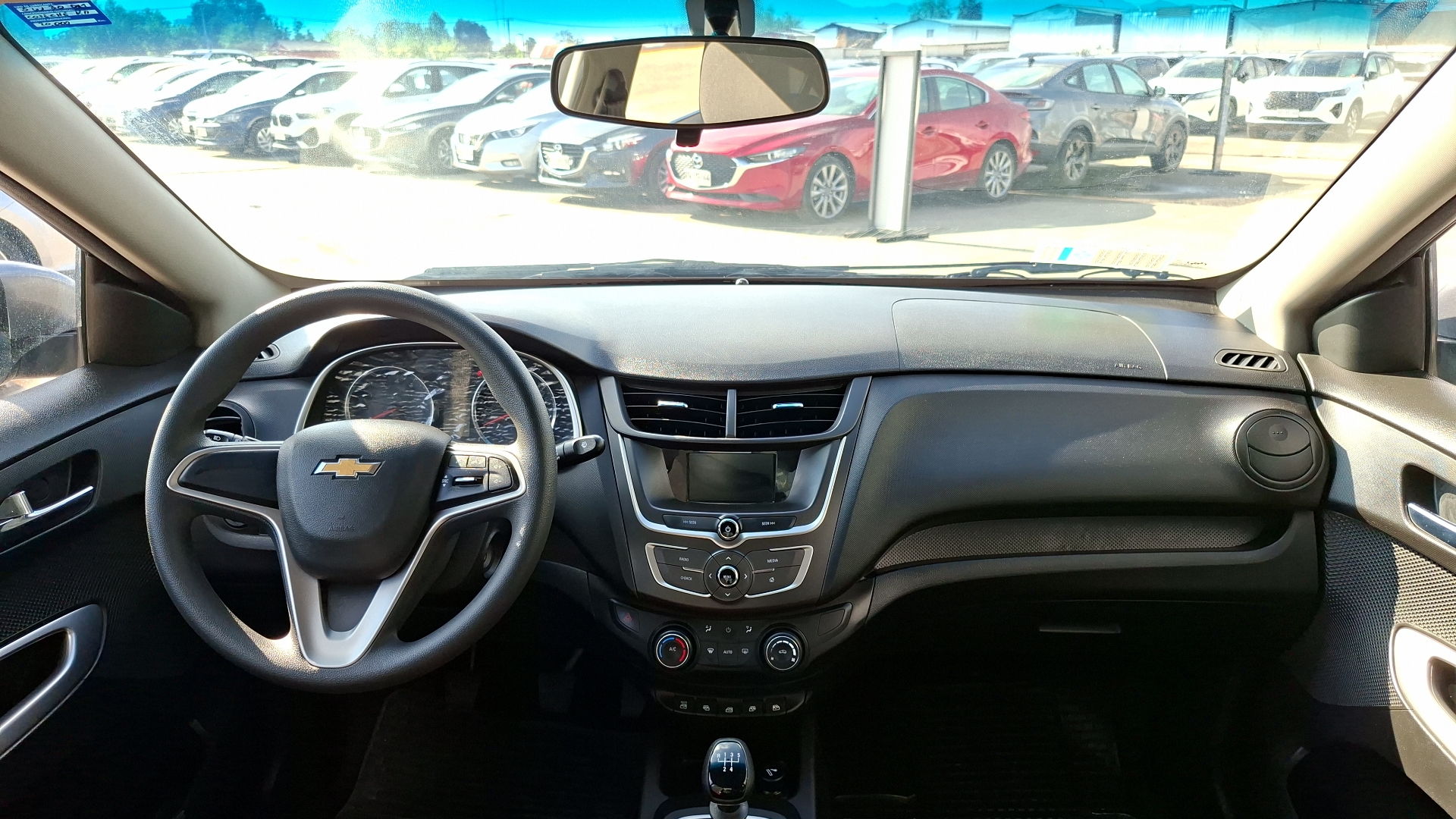 Chevrolet Sail — foto 6 de 14