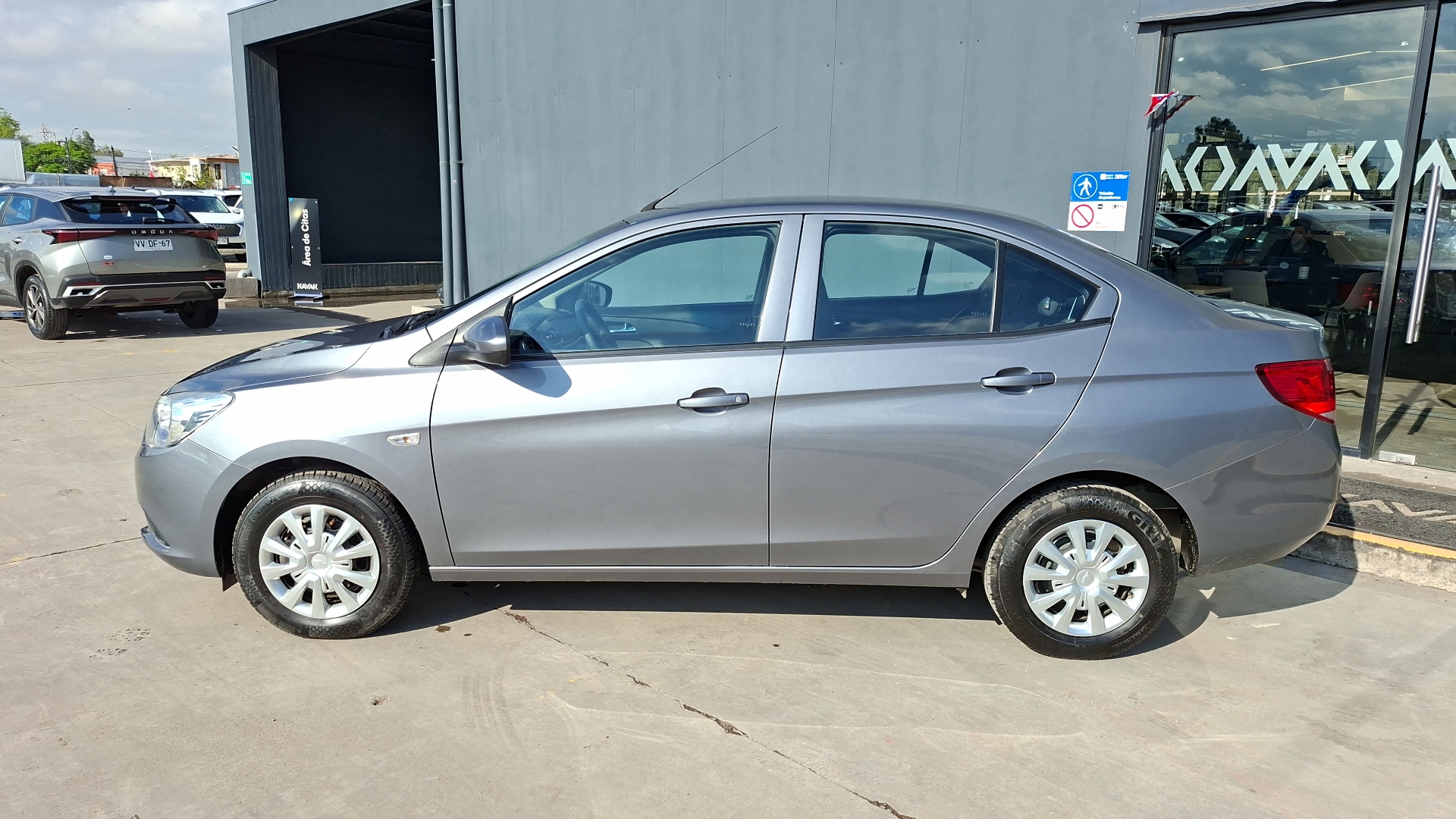 Chevrolet Sail — foto 2 de 14