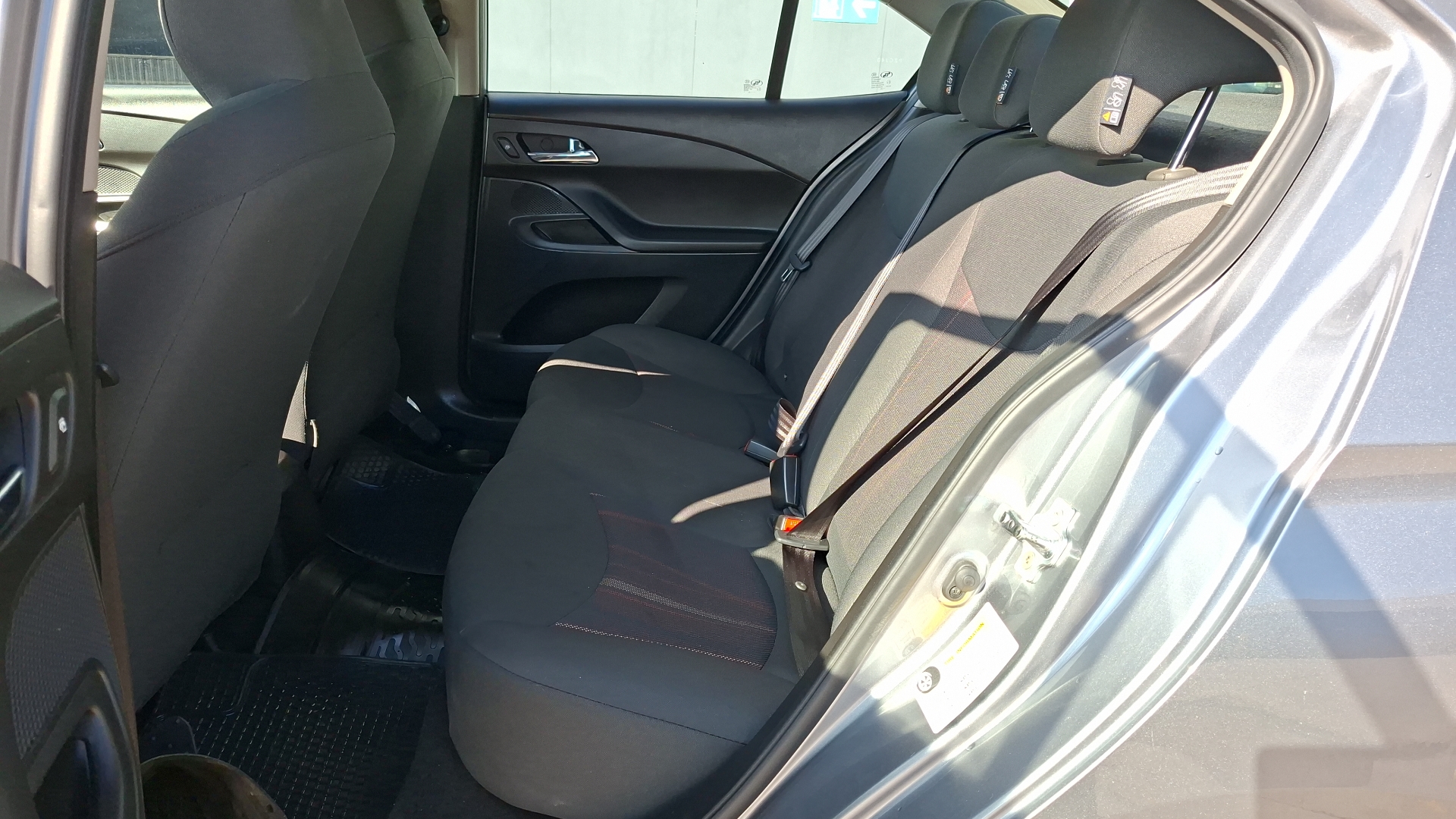 Chevrolet Sail — foto 13 de 14