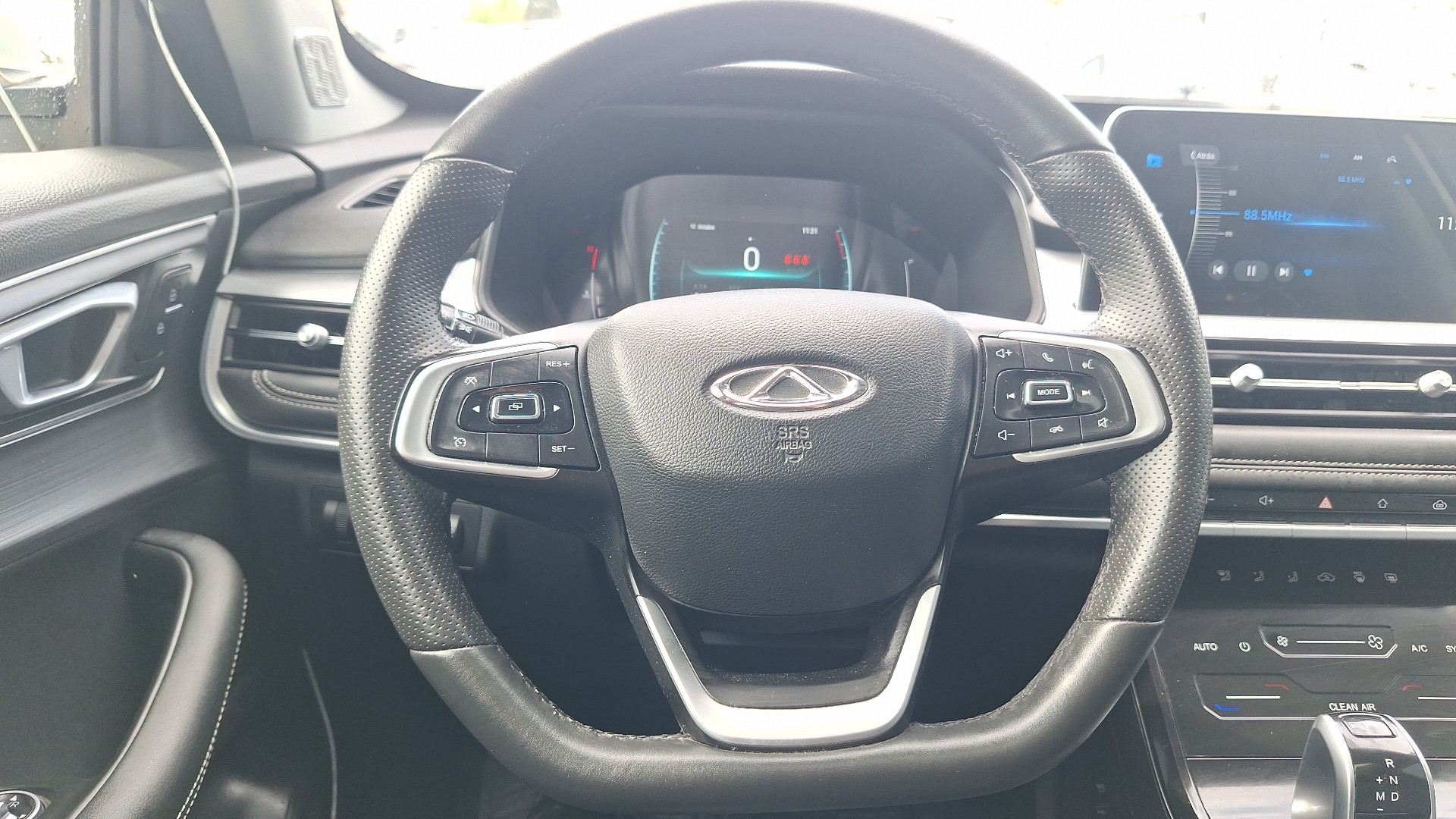 Chery Tiggo 7 Pro — foto 8 de 16