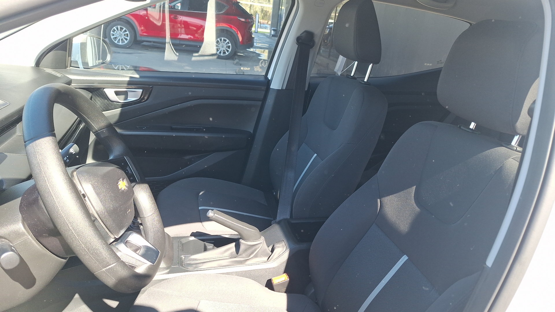 Chevrolet Sail — foto 12 de 14